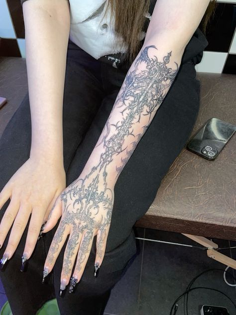 Gothic Cybersigilism Tattoo, Floral Cybersigilism Tattoo, Gothic Arm Tattoos For Women, Cybersigilism Sleeve, Cybersigilism Arm Tattoo, Cybersyglism Tattoo, Cybersigilism Tattoo Arm, Cybercore Tattoo, Cybersigilism Tattoo Template