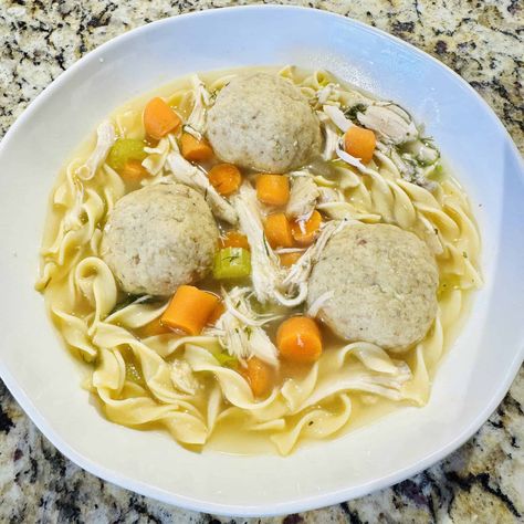 The Best Matzo Ball Soup Mozza Ball Soup, Chicken Matzo Ball Soup Recipe, Matzah Ball Soup Recipe, Matzo Ball Soup Recipe, Matzah Ball Soup, Turkey Noodle Soup, Matzah Ball, Matzo Ball, Jewish Cuisine