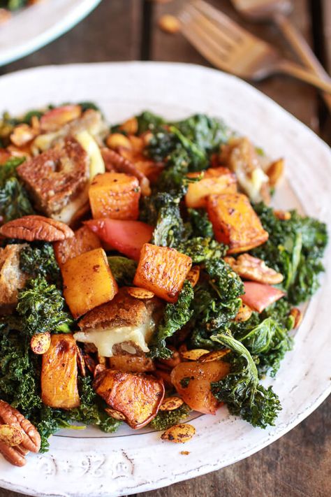 Crispy Kale Roasted Autumn Salad with Brie Grilled Cheese Croutons | halfbakedharvest.com Brie Grilled Cheese, Grilled Cheese Croutons, Crispy Kale, Autumn Salad Recipes, Cheese Croutons, Harvest Salad, Kale Recipes, Autumn Salad, Half Baked