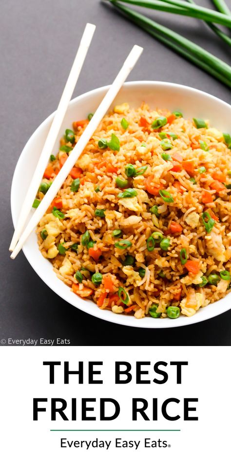 Easy Chinese Fried Rice, Chinese Fried Rice Recipe, Healthy Asian Dinner, Healthy Soup Recipe, Chinese Fried Rice, Chicken Alfredo Easy, Venison Roast, Egg Rice, Asian Dinner