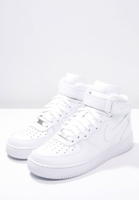 High Air Force 1 Outfit, Air Force High, Outfits With Air Force Ones, Air Force Shoes, Nike Shoes Air Force, White Nike Shoes, Nike Shoes Girls, Jordan Shoes Girls, Air Force 1 Mid