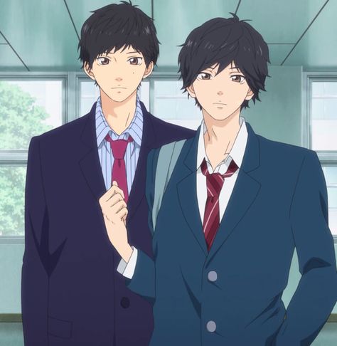 kou and his brother <3 Ao Haru Ride Kou, Kou Mabuchi, Futaba Y Kou, Blue Spring Ride, Tamako Love Story, Haru Ride, Blue Springs Ride, Shojo Anime, Ao Haru