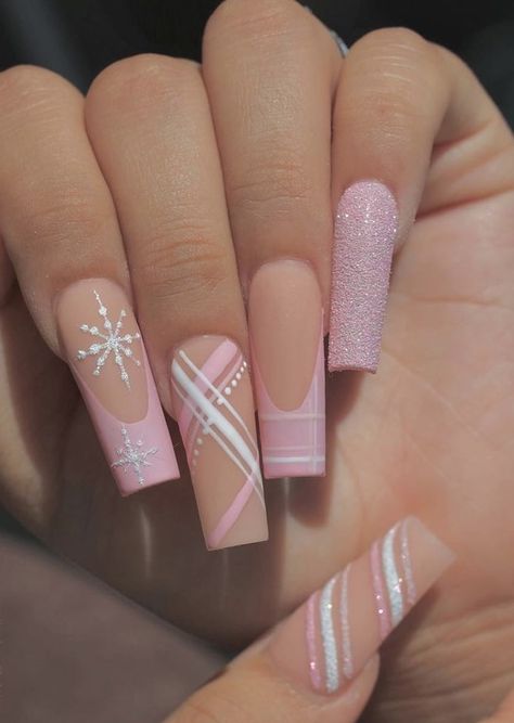 Art Nails Design, December Nails, Nail Decor, Nail Stencils, Winter Nails Acrylic, Girly Acrylic Nails, Simple Acrylic Nails, Short Square Acrylic Nails, Christmas Nails Acrylic