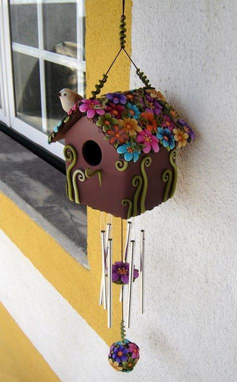 Bird House Craft Ideas, House For Birds Ideas, Clay Bird House Ideas, Bird House Designs, Clay Birdhouse, Bird House Craft, Bird House Diy, Diy Bird House, Diy Birdhouse