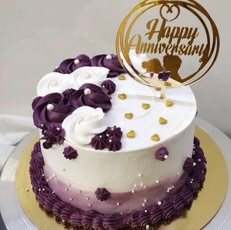 Order Anniversary cake in Bhopal Pastel, Cake Designs For Marriage Anniversary, Cake Designs Wedding Anniversary, Anniversary Cake Designs Love, Anniversary Cakes Designs, Happy Anniversary Cake Couple Cute Ideas, Heart Shape Cake Designs For Anniversary, Anniversary Cake Designs Simple, Cute Anniversary Cake Couple