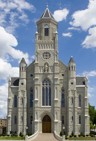 Church Exterior, Old Catholic Church, American Castles, Canton Ohio, Gothic Church, Religious Architecture, Architecture Building Design, Lego Architecture, Cathedral Church