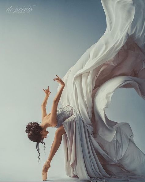 897 Likes, 13 Comments - Fay Hart (@theladyofthegoldrings) on Instagram: “It’s getting late and time to dream #sweetdreams #😘😘😘 #ballet #dance #depointstudio #swirlydress…” A Woman, Ballet, Frame, White