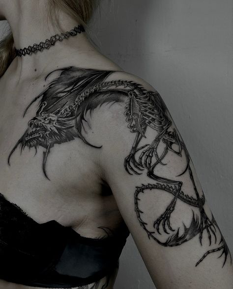 Goth Dragon Tattoo, Gothic Shoulder Tattoo, Skeleton Dragon Tattoo, Dark Calligraphy Tattoo, Dragon Tattoo Wrapped Around Arm, Dragon Tattoo Shoulder, Asian Dragon Tattoo, Maching Tattoos, Gothic Dragon