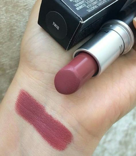 Mac Lipstick Colors, Lipstick Tattoos, Mac Lipstick Shades, Mac Lipsticks, Lipstick Kit, Smink Inspiration, Kesha, Makeup Swatches, Mac Makeup