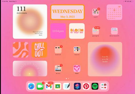 Preppy Ipad Ideas, Preppy Ipad Homescreen, Ipad Themes Aesthetic, Ipad Theme Ideas, Ipad Widget Ideas, Ipad Shortcuts, Cute Ipad Layout, Bestie Journal, Ipad Home Screen Layout