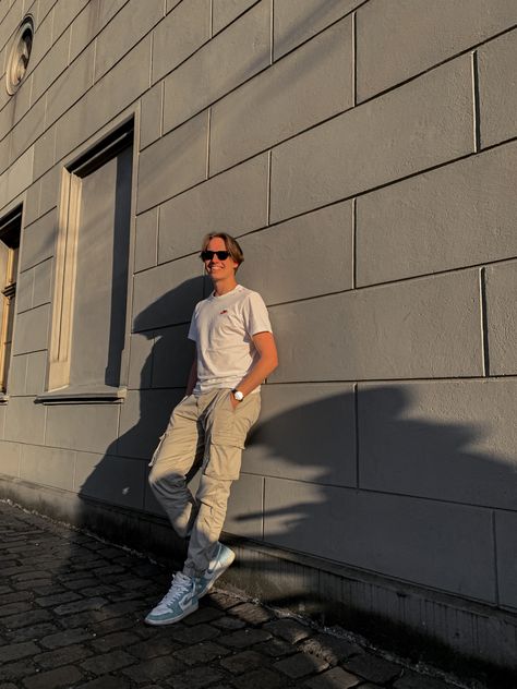 Streetwear Style including Jordan 1 Turno green, beige cargo pants, nike tshirt and Ray Ban sunglasses Nike Cargo Pants Outfit, Nike Cargo Pants, Beige Cargo Pants, Beige Cargo, Pants Nike, Cargo Pants Outfit, Streetwear Style, Green Beige, Nike Tshirt