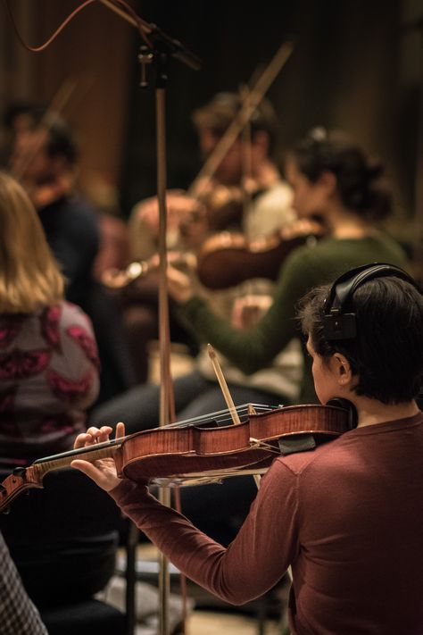 Thanks to Lachlan Gowen for making this photo available freely on @unsplash 🎁 Person Playing Violin, Best Classical Music, Learn Singing, Playing Violin, Electric Violin, Choral Music, Music Power, Classical Musicians, State Of The Art