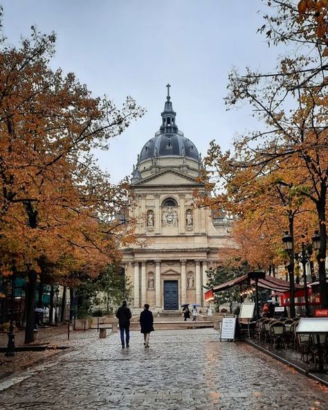 Paris Sorbonne University, Paris University Aesthetic, American University Of Paris, Sorbonne University Aesthetic, Pretty Universities, France University, Luxury University, Paris University, Sorbonne University