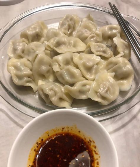 Wonyoungism Food, Dumplings Aesthetic, Food Babe, Food Therapy, Yummy Comfort Food, Food Recepie, Snap Food, Food Is Fuel, Food Snapchat