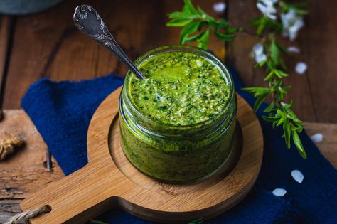 Wild Garlic and Dill Pesto Recipe Dill Pesto, Food And Mood, Basil Seeds, How To Make Pesto, Irish Soda, Wild Garlic, Irish Soda Bread, Burger Sauce, Minestrone Soup