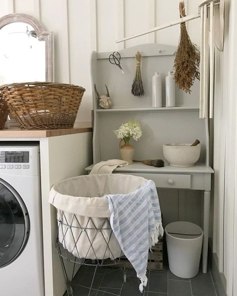 What I love - A desk or little table would be handy in the laundry room. French Paint Colors, Country Laundry Room, Rustic Farmhouse Laundry Room, French Country Laundry Room, Country Laundry, Farmhouse Laundry Room Ideas, Farmhouse Guest Bedroom, Country Laundry Rooms, Restful Bedrooms