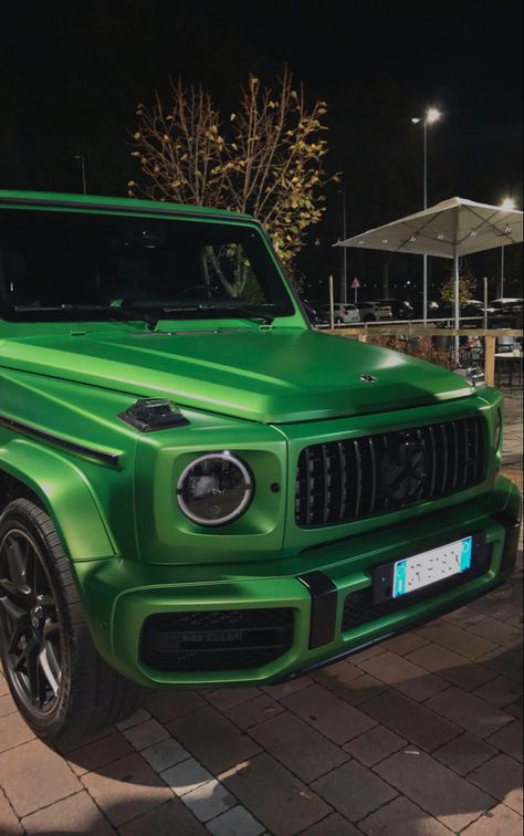 Green mercedes mettalic #night #mercedes #mercedesbenzamg #wallpaperideas #cars #mercedes #green Green Mercedes, Mercedes Benz Wallpaper, Car Vibes, Cars Mercedes, Royal Green, Aesthetic Pics, G Wagon, Green Wallpaper, Mercedes Amg