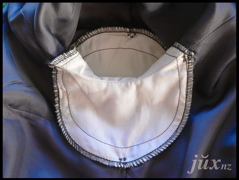 How to make a sweat shield for the armpit of your dresses How To Make Dress, Dress Shields, Teal Hoodie, Underarm Sweat Pads, Make Dress, Sweat Pads, Hood Pattern, Zigzag Stitch, Scrap Fabric Projects