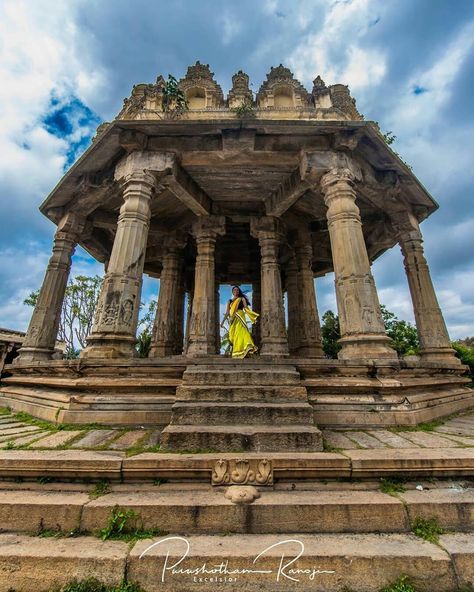 Hampi Photography, Trip Poses, Pretty Architecture, Pre Wedding Photoshoot Props, Travel Pose, Temple Photography, Wedding Photoshoot Props, Travel Pictures Poses, Hampi