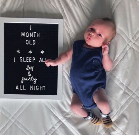 1 Month Baby Picture Ideas 1 Month Baby Picture Ideas Boy, One Month Letter Board, Baby Milestones Monthly Picture Ideas Letter Board, One Month Old Letter Board Ideas, One Month Old Photo Ideas, 1 Month Boy Photoshoot, One Month Picture Ideas, 3 Months Old Baby Quotes, One Month Milestones Baby Photos