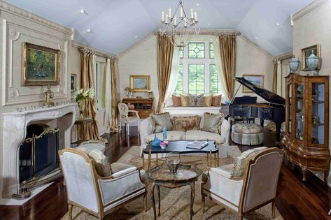 19 Marvelous Ideas How To Decorate Living Room With Piano Formal Living Room Furniture, French Living Room Decor, French Living Room, Country French Living Room, French Style Living Room, Country Living Room Furniture, Formal Living Room Designs, Case In Stile Country, Country Living Room Design