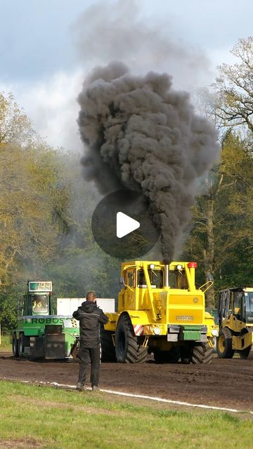 Korniloff Media on Instagram: "In this video you will enjoy a truly legendary spectacle, you will see how the K700 tractor makes a full pull at the TRAKTOR TREFFEN PERLEBERG 2024 event with ease and entertainment. 00:00 - K700 Full Pull 00:42 - K700 Full Pull 01:19 - T-150K #fullpull #truckpulling #tractorshow #pulling #kirovets #kirovetsk701 #kirovetsk700 #K700 #K701 #t150k" F 150 Truck, Traktor Pulling, Truck And Tractor Pull, Homemade Tractor, Truck Pulls, Tractor Idea, Tractor Pulling, 00 00, Spectacles