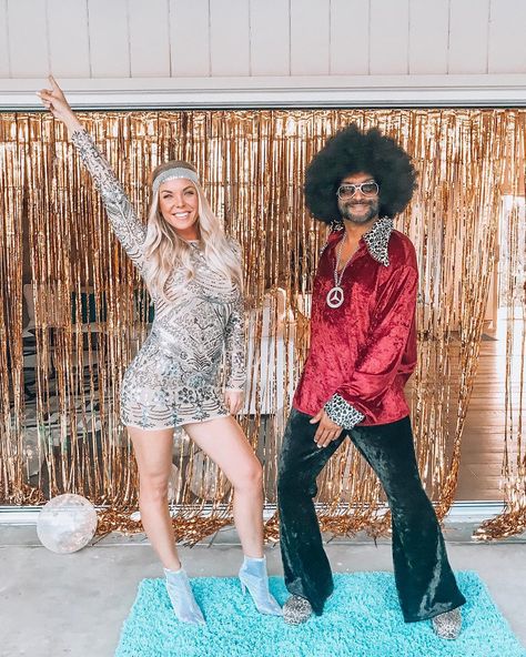 a l l i  g r o s s on Instagram: “getting groovy, baby 🕺🏼✨ ••••••••••••••••••••••••••••••••• a night at #studio54 celebrating @the.style.playlist 🎂🎈” Soul Train Party Outfit, Disco Dress Up, Motown Theme Party Outfit Women, Retro Night Outfit, Disco Date Party, Studio54 Outfit, Disco Style Outfits, 70 Disco Party Outfit Women, Disco Fever Outfit