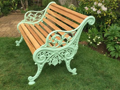 Cast Iron Bench Makeover, Baroque Garden, Porch Seating, Restore Cast Iron, Cast Iron Garden Bench, Wrought Iron Bench, Deck Bench, Reading Garden, Cast Iron Bench