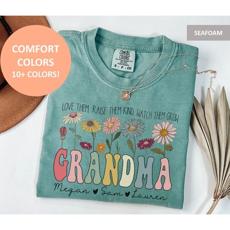 Custom Grandma T Shirt Vintage Flower Comfort Colors Grandma - Etsy Momma Shirts, Aunt Birthday Gift, Gigi Shirts, Grandmas Mothers Day Gifts, Auntie Shirts, Nana Shirts, Fitted Shirts, Comfort Colors Tshirt, Auntie Gifts