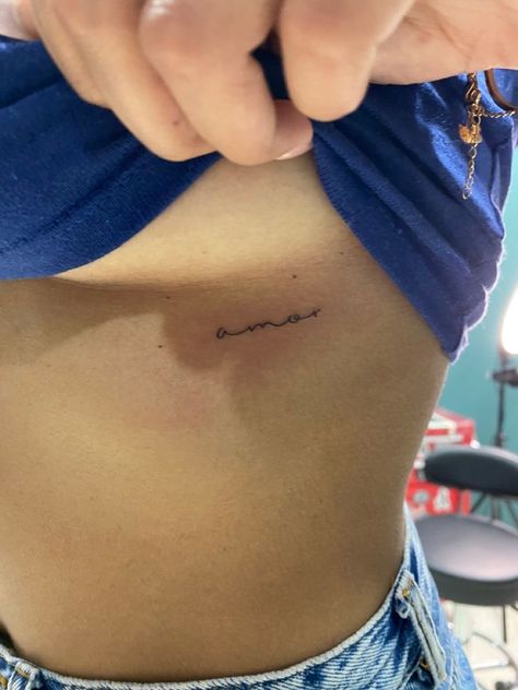 Amor Tattoo, Underboob Tattoo Designs, Places For Tattoos, Rib Tattoos For Women, Basic Tattoos, Hidden Tattoos, Underboob Tattoo, Writing Tattoos, Petite Tattoos