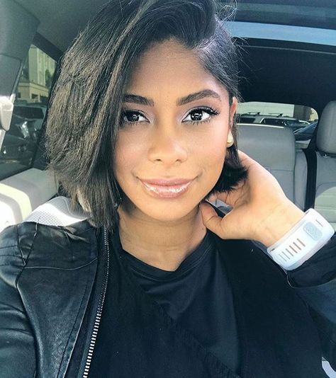 14k Likes, 19 Comments - The Cut Life (@thecutlife) on Instagram: “Pretty bob @massy.arias via @cece_son ✂️ - #thecutlife #boblife #selfie #healthyhair #shorthair…” Aria Hair, Massy Arias, Cute Bob, Cut Life, Haute Hair, Short Curls, V Cute, Relaxed Hair, Bridesmaid Hair