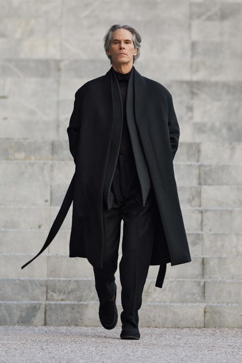 Ermenegildo Zegna Men, Men Fashion Show, Futuristic Fashion, Vogue Russia, Ermenegildo Zegna, Future Fashion, Male Fashion, Dark Fashion, Fashion Mode