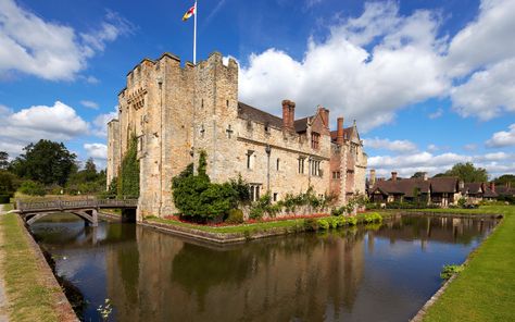 The Anne Boleyn Apartment at Hever Castle is open Bolton Castle, Up Helly Aa, Hever Castle, Yorkshire Dales National Park, Fire Festival, King Henry Viii, Dry Stone Wall, King Henry, Henry Viii