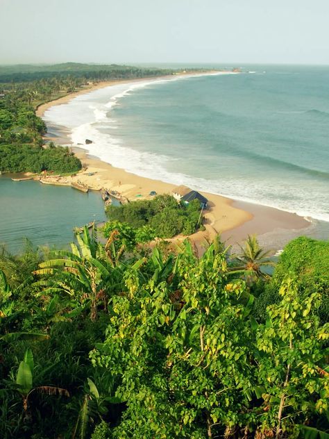 Tourist Sites In Ghana, Ghana Beach Aesthetic, Ghana Landscape, Ghana Holiday, Ghana Aesthetic, Ghana Vacation, Ghana Country, Ghana Tourism, Ghana Culture