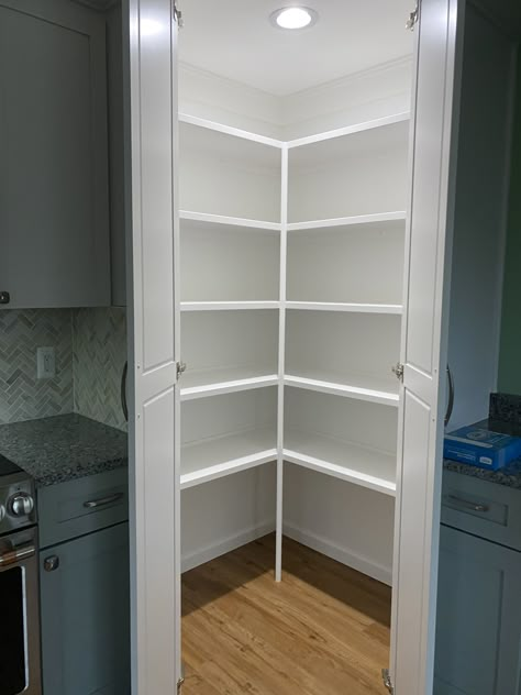 Tall Corner Pantry Cabinet, Pantry In The Corner Of Kitchen, Dimensions Of Corner Pantry, Corner Unit Kitchen Storage, Cornered Pantry, Building A Corner Pantry, Ikea Corner Pantry Hack, Corner Grocery Cupboard Ideas, Built In Corner Pantry