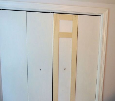 Panel Door Makeover, Flat Panel Door Makeover, Bifold Door Ideas, Closet Door Ideas, Bifold Doors Makeover, Flat Panel Doors, Door Makeover Diy, Closet Door Makeover, Bifold Door