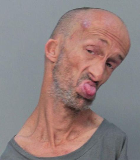 27 of the Funniest Mugshots Ever! Funny Mugshots, Ugly Photos, Funny People Pictures, 다크 판타지, Funny Face, Funny Dude, Crazy People, Meme Faces, Underworld