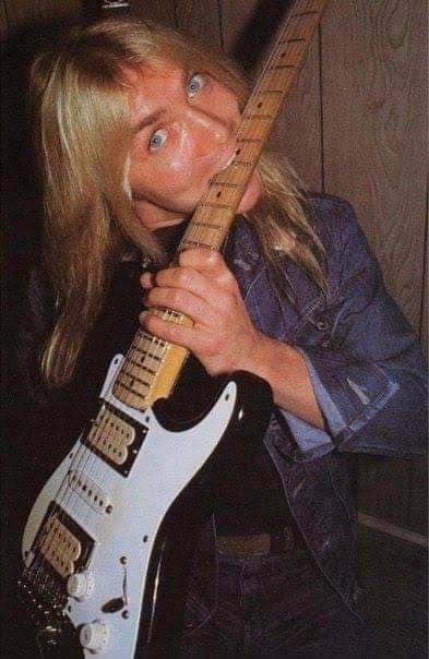 Dave Murray, Metal Boy, Heavy Metal Girl, Iron Maiden Eddie, Bruce Dickinson, Pale Blonde, Best Guitarist, Rock And Roll Bands, Metal Girl