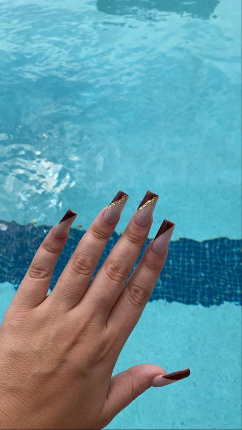 Autumn Nails French Tips Square, Fall Nails 2023 Square, September Nail Ideas Square, Fall Acrilyc Nails, Simple Fall Nails Acrylic, Fall Birthday Nails, Nail Art For Fall, Brown Acrylic Nails, Classy Acrylic