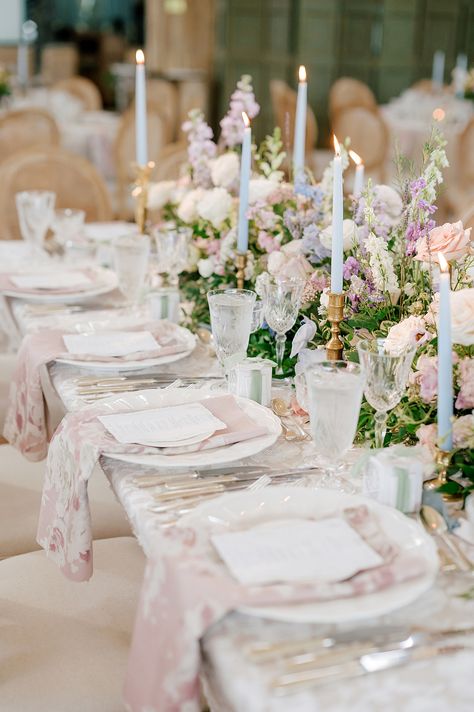 Romantic Wedding Inspiration Decor, French Chateau Wedding Inspiration, Bridgerton Vibes, Pastel Wedding Theme, Fest Temaer, Event Planning Services, May Weddings, Garden Party Wedding, Pastel Wedding