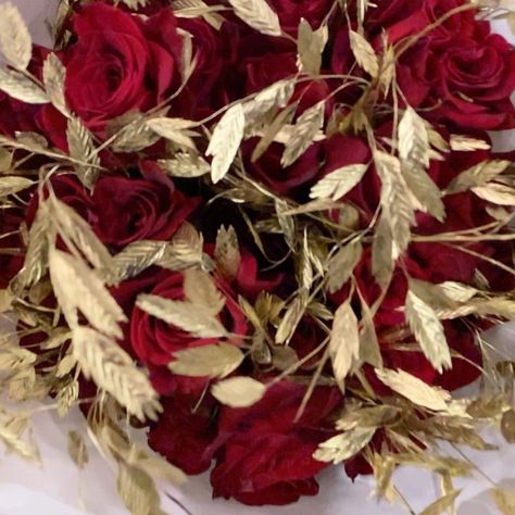 Red Amaryllis Aesthetic, King Aesthetic Red, Red White Gold Aesthetic, Red And Gold Aesthetic Royal, Red Prince Aesthetic, Red Knight Aesthetic, Gold Red Aesthetic, Gold And Red Aesthetic, Red And Gold Aesthetic