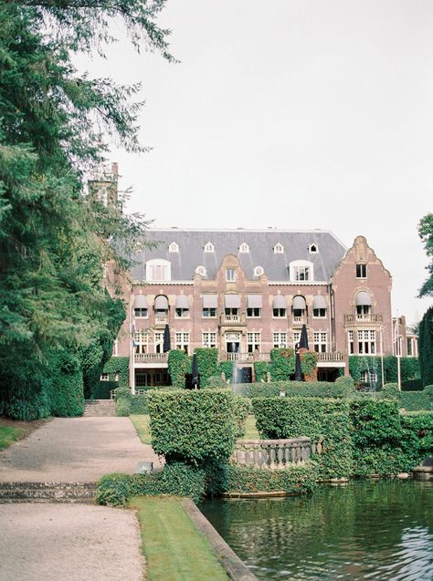 Dutch Wedding, Classic Romantic Wedding, Wedding Venue Locations, Film Lab, Castle Wedding Venue, A Secret Garden, Castle Wedding, Great House, Destination Wedding Photography