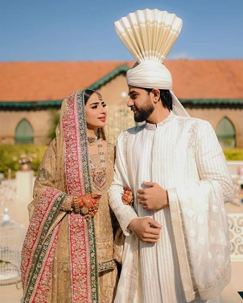 Nikah Dress Pakistani, Pakistani Bride And Groom, Mehndi Dress For Bride, Bride Groom Photoshoot, Nikah Outfit, Dress Pakistani, Groom Dress Men, Nikah Dress, Groom Photoshoot