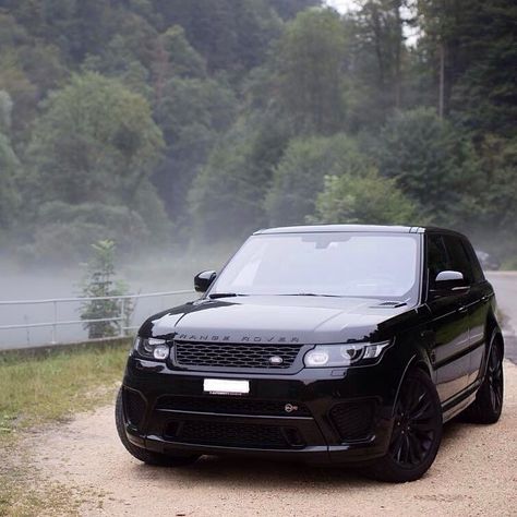 Range Rover All Black Range Rover, Range Rover Sport Black, Black Range Rover, Most Reliable Suv, Best Compact Suv, Range Rover Svr, Range Rover Black, Suv Comparison, Luxury Cars Range Rover