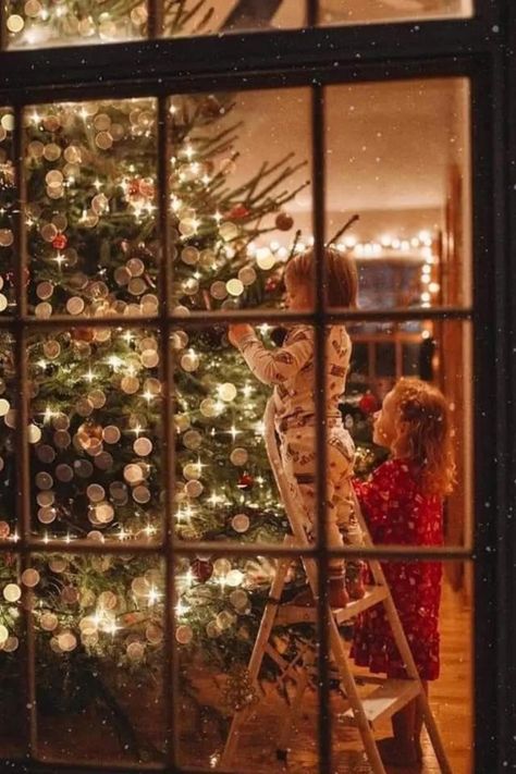 Natal, Dreamy Christmas Aesthetic, Christmas Magic Aesthetic, Nostalgic Christmas Aesthetic, Christmas 90s Aesthetic, Hallmark Christmas Aesthetic, Christmas Core Aesthetic, Christian Christmas Aesthetic, Christmas Aesthetic Family