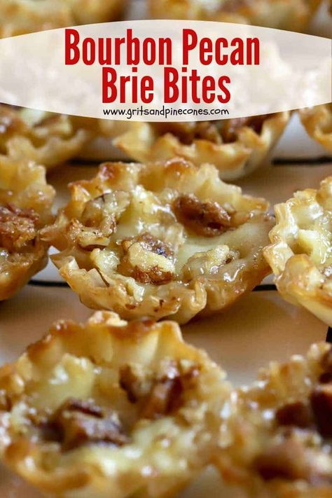 Pecan Brie, Southern Appetizers, Phyllo Cups, Brie Bites, Brie Recipes, Make Ahead Appetizers, Fingerfood Party, Best Appetizer Recipes, Appetizers Easy Finger Food