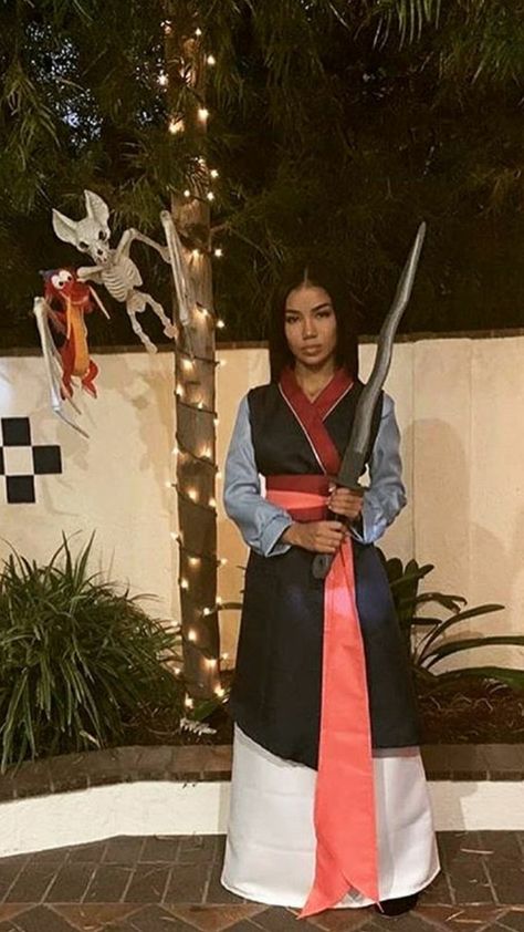 Mulan And Shang Costume, Mulan Halloween Costume College, Mulan Costume Women, Mulan Outfit Ideas, Asian Halloween Ideas Costumes, Mulan Costume Diy, Asian Cartoon Characters, Asian Halloween Ideas, Toddler Duck Costume