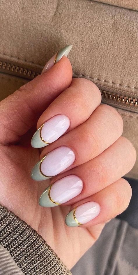 Nail Art Vert, Blue Gold Nails, Nail Art Mariage, Mint Green Nails, Pink Summer Nails, Mint Nails, Neon Green Nails, Wedding Nail Art Design, Green Acrylic Nails