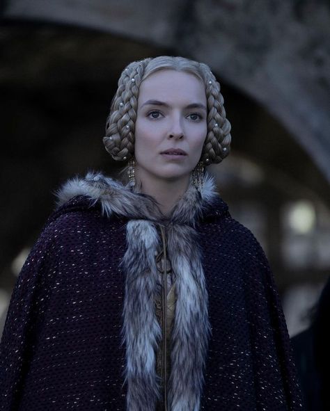 Jodie Comer - The Last Duel (2021) The Last Duel, Chaning Tatum, Elizabeth Of York, The White Princess, Historical Movies, Concept Clothing, Fantasy Hair, Jodie Comer, White Princess