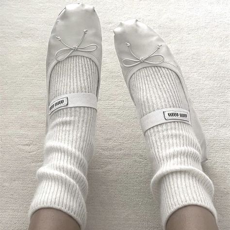 White Miu Miu Ballet Flats, Silk Ballet Flats, Ballet Shoes White, Miu Miu Ballet Shoes, Ballet Slipper Outfits, Ballet Slippers Outfit, Miu Miu Ballet Flats Outfits, White Ballet Flats Outfit, Flat Outfits